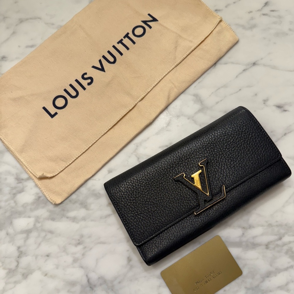 Louis Vuitton Black Capucines Wallet Sleek Design - Picture 2 of 7